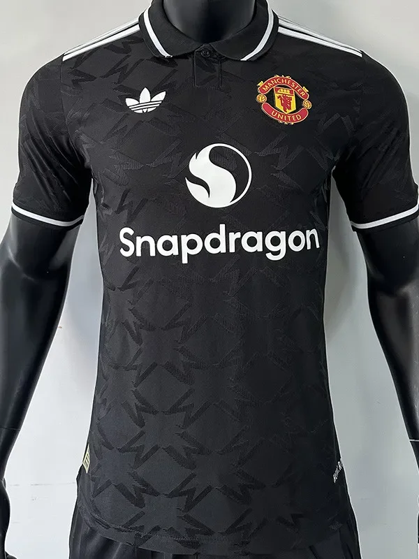 24-25 Man Utd Black Special Edition Player Version Training shirts *三叶草翻领