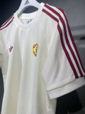 24-25 Man Utd Beige Training shirts (High Quality)