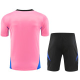 24-25 Man Utd Pink Training Short Suit