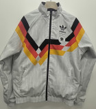 1990 Germany White & Black Retro Double Sided Windbreaker (双面风衣)