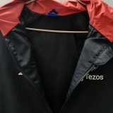 24-25 Man Utd Black Windbreaker
