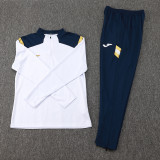 2024 JOM White Half Pull Tracksuit #2492(半拉链)