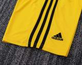 2011-2012 RMA Yellow GoalKeeper Kids Retro Soccer Jersey