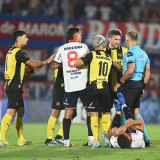 25-26 Atletico Penarol Home Fans Soccer Jersey