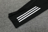 24-25 Man Utd Black Half Pull Tracksuit (半拉链)
