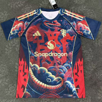 25-26 Man Utd Red Black Fans Training shirts *蛇纹