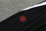 24-25 Man Utd Black Half Pull Tracksuit (半拉链)