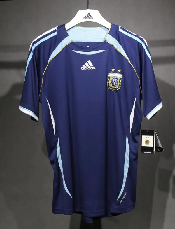 2006 Argentina Away Player Version 球员 Retro Soccer Jersey