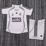 2006-2007 RMA Home Kids Retro Soccer Jersey