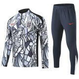 2026-27 England White Half Pull Tracksuit (涂鸦半拉链)