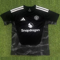 26-27 Man Utd Black Goalkeeper Fans Soccer Jersey