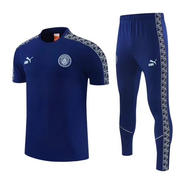 26-27 Man City Royal blue Short shirts and Long trousers Suit (圆领)