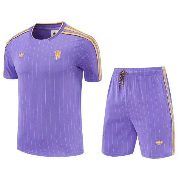 25-26 Man Utd Purple Training Short Suit