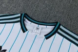 26-27 LIV White Short shirts and Long trousers Suit (圆领)