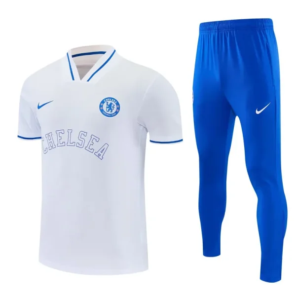 26-27 CHE White Short shirts and Long trousers Suit