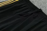 26-27 Man Utd Purple Short shirts and Long trousers Suit (圆领)