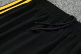 26-27 Man Utd Blue Short shirts and Long trousers Suit (圆领)