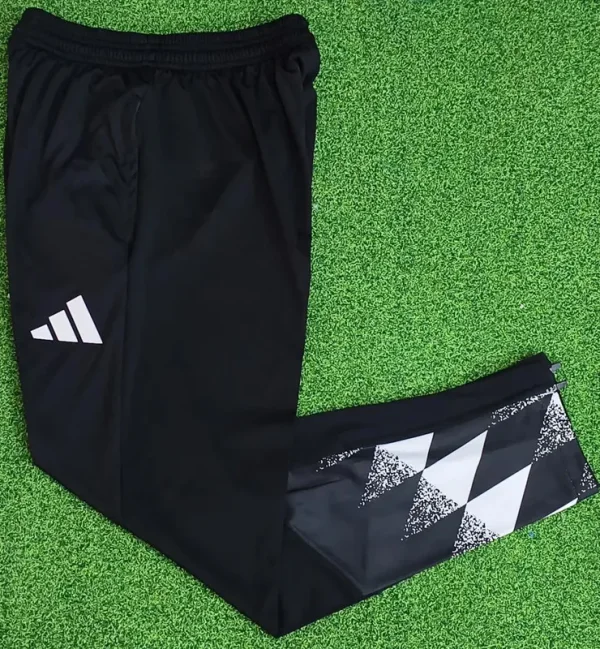 26-27 RMA Black Training Long Pants (Have Pocket)