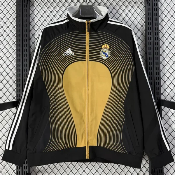 26-27 RMA Black Windbreaker