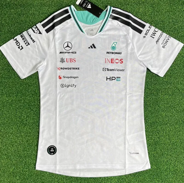 2026 Mercedes White T-Shirts Racing Suit (Slim-fit style)(圆领)球员