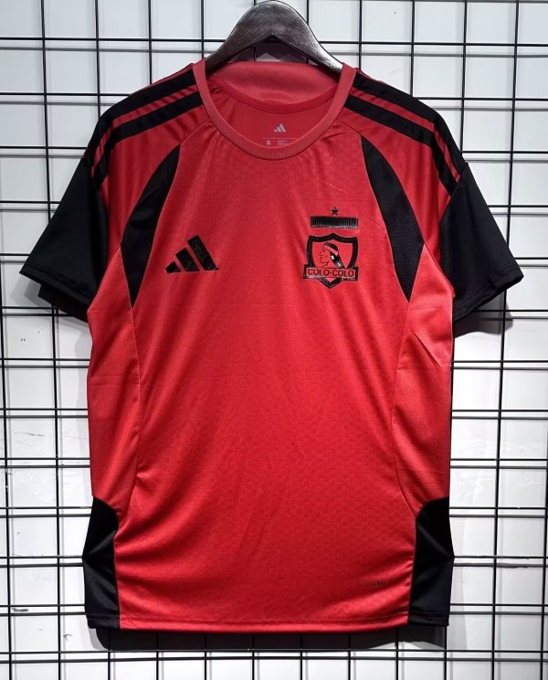 26-27 Colo-Colo Red Training Shirts