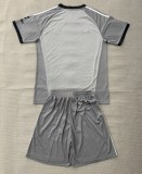 26-27 Aston Villa Gray GoalKeeper Adult Suit