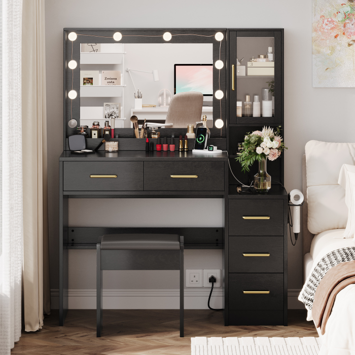 UGTOO 35.4 Inch Makeup Vanity with LED Mirror Charging Station & 5 Drawers