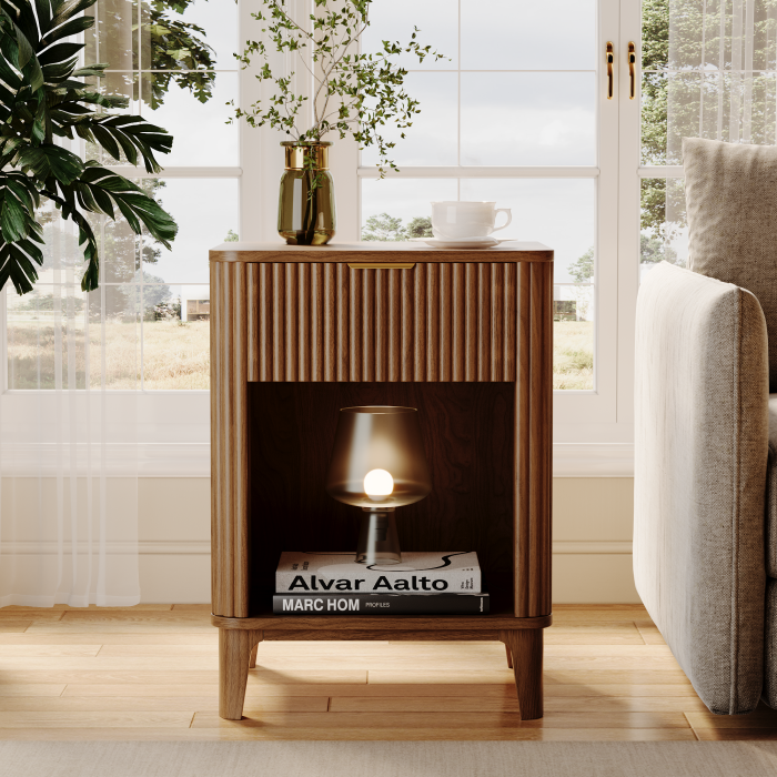 UGTOO 15.75In Modern Nightstands Set of 2 with Fluted Drawer