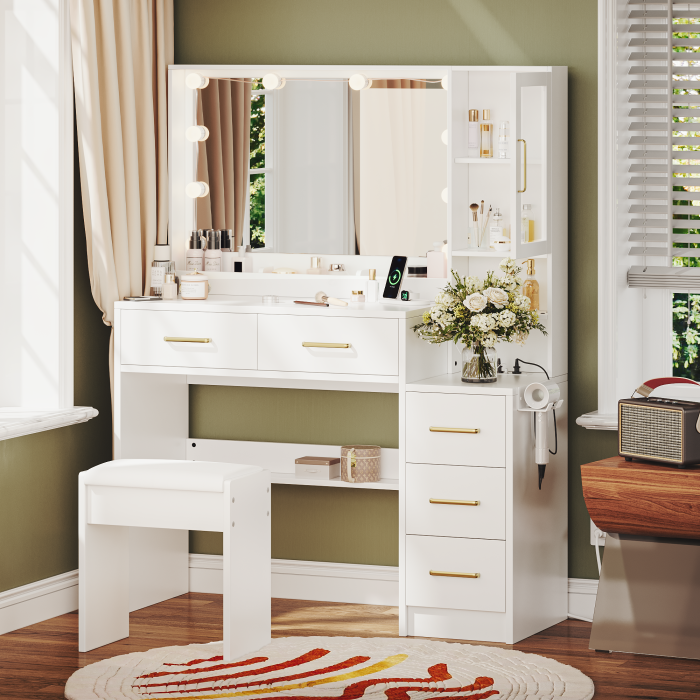 UGTOO Makeup Vanity Desk Set with 3-Color Lighted Mirror, Charging Station & Cushioned Stool