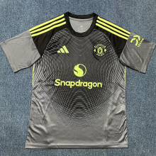 2025/26 M Utd Black Grey GK Fans Soccer Jersey