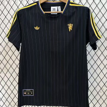 2025/26 M Utd Black Retro Style Fans Soccer Jersey