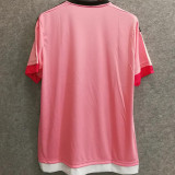 2015/16 JUV Pink Retro Soccer Jersey带欧冠章。圆环。意甲盾