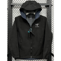 2025 ARC-TERYX Black Outdoor Jacket #RK906冲锋衣