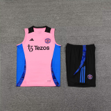 2025 M Utd Pink Vest Training Jersey(A Set)