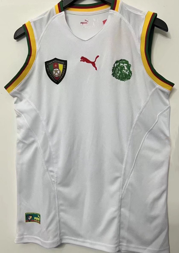 2002 Cameroun Away White Retro Soccer Jersey