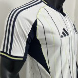 2025/26 RM White Baseball Player Version T-Shirt  硅胶版