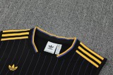 2025/26 M Utd Black Vest Training Jersey(A Set)