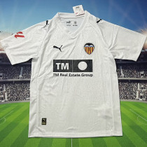2025/26 Valencia Home White Fans Soccer Jersey  带广告