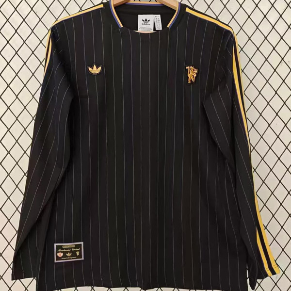 2025/26 M Utd Black Retro Style Fans Long Sleeve Soccer Jersey