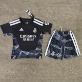 2026/27 RM Black Goalkeeper Kids Soccer Jersey