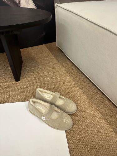 NIGO Chanel Women's Autumn/Winter Mary Jane Shoes Solid Color Leather Lamb Wool Single Shoes Round Head Buckle Flat Heel Casual Shoes #nigo81733