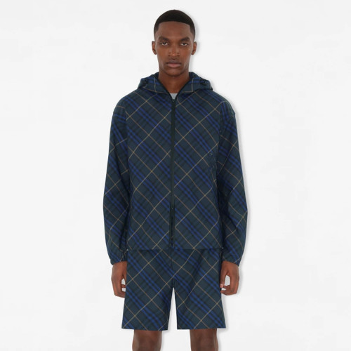 NIGO Burberry Men's Spring and Autumn Check Twill Jacket Shorts Set Equestrian Rider Logo Applique Fashion High Street Trend Hooded Jacket Drawstring Shorts Set Suit #nigo81226