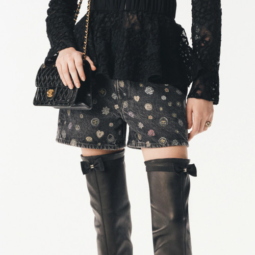 NIGO Chanel Women's Summer Casual Graffiti Double C Logo Wide Leg Denim Shorts #nigo78884