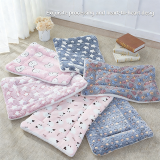 Thick Plush Pet Mat Winter Warm Dog Bed Pad Soft Cat Mattress for Dogs Cats Pet Supplies
