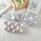 Soft Flannel Pet Blanket Warm Dog Cat Blanket Cozy Pet Bed Mat for Puppy Kitten Pet Supplies