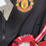 1998/1999 M Utd Red Retro Windbreaker