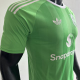 2025/26 M Utd GK Player Version Soccer Jersey