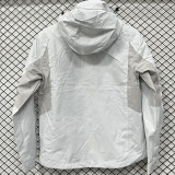 2026/27 UA Outdoor Windbreaker  F884