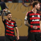 2025/26 Flamengo Home Long Sleeve Soccer Jersey