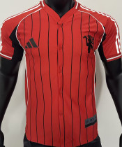 2025/26 M Utd Red Baseball Player Version T-Shirt  硅胶版